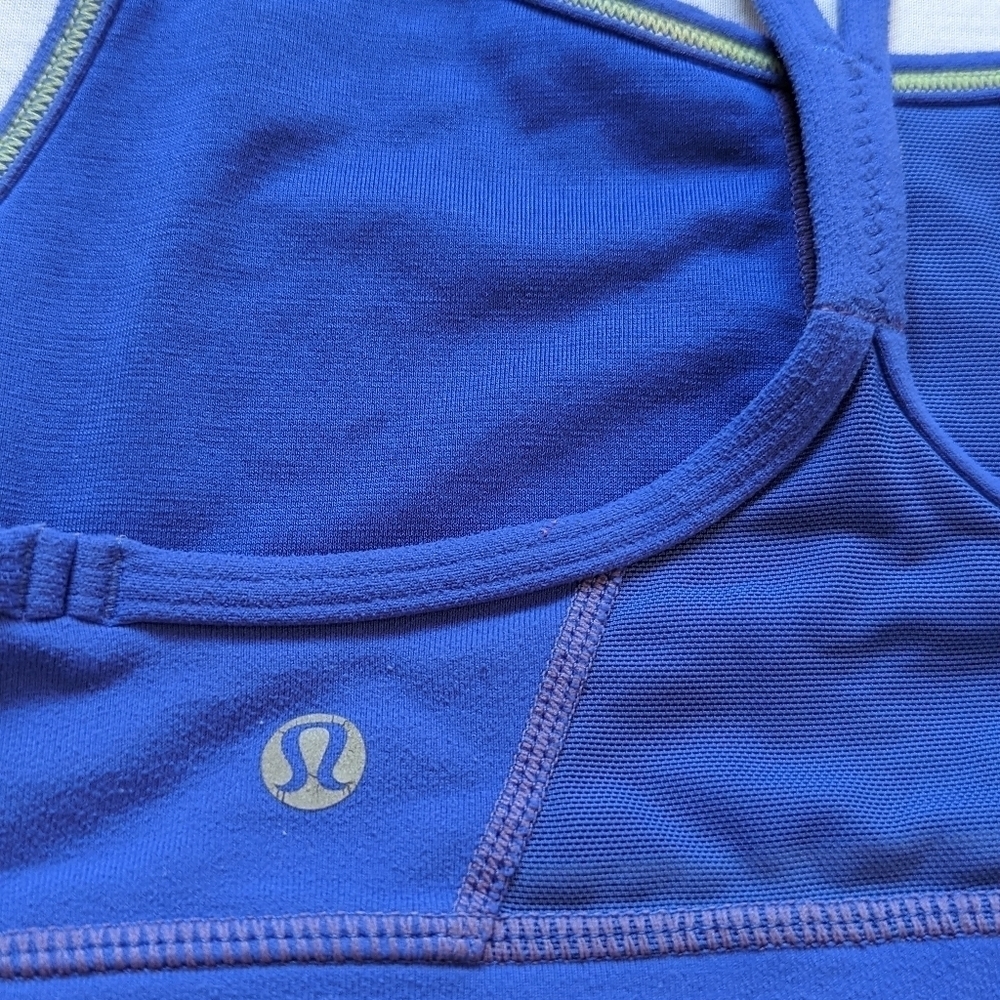 LULULEMON Flow Y Bra IV Size 4 - Picture 9 of 9